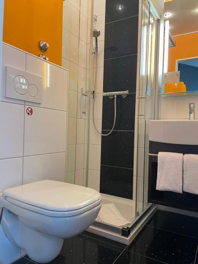 Hotel Unterfeldhaus Erkrath Dış mekan fotoğraf
