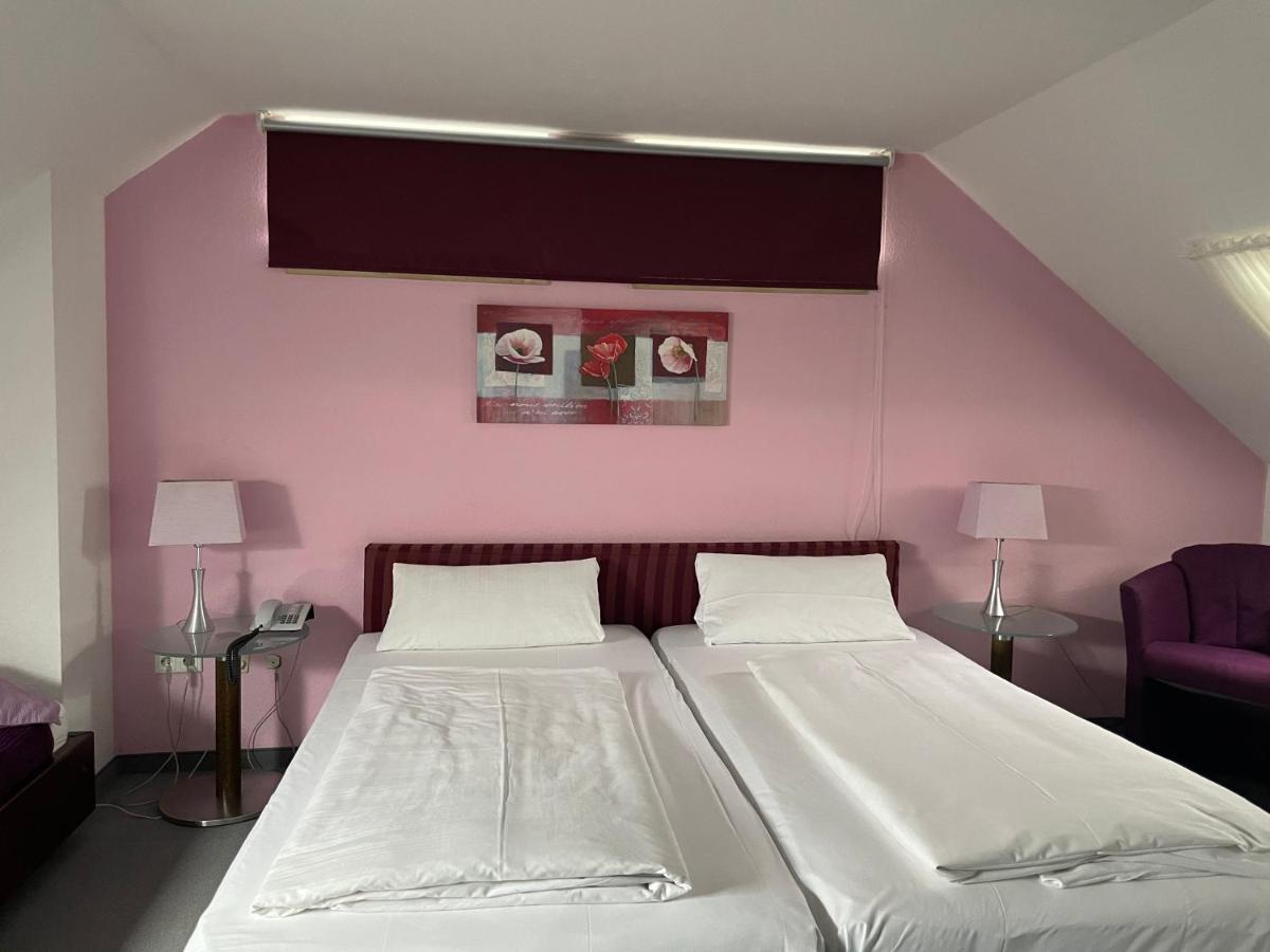 Hotel Unterfeldhaus Erkrath Dış mekan fotoğraf