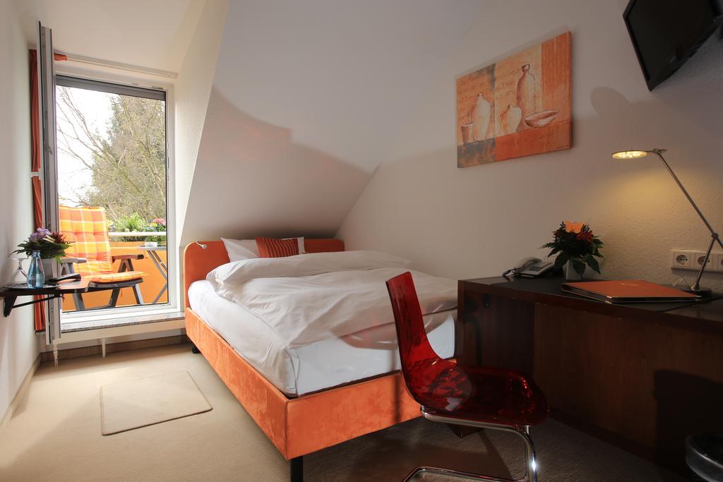 Hotel Unterfeldhaus Erkrath Dış mekan fotoğraf