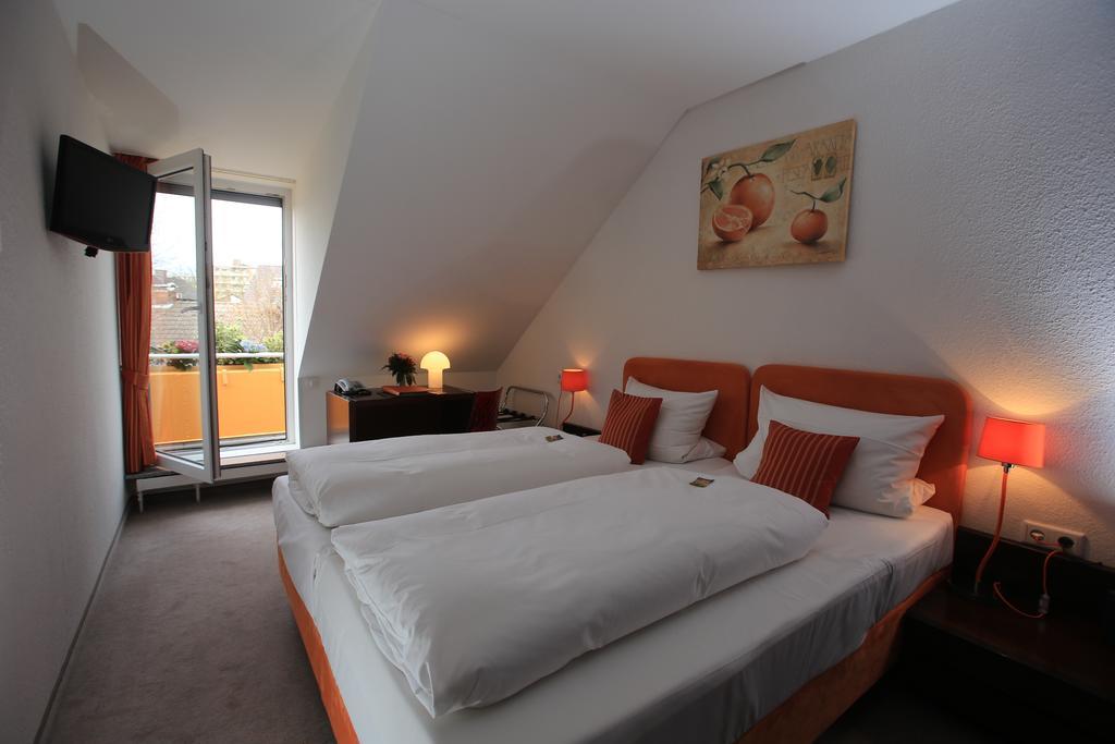 Hotel Unterfeldhaus Erkrath Dış mekan fotoğraf