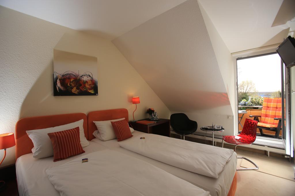 Hotel Unterfeldhaus Erkrath Dış mekan fotoğraf