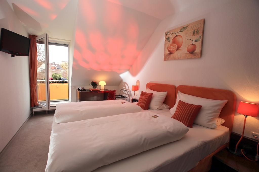 Hotel Unterfeldhaus Erkrath Dış mekan fotoğraf