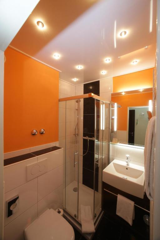 Hotel Unterfeldhaus Erkrath Dış mekan fotoğraf